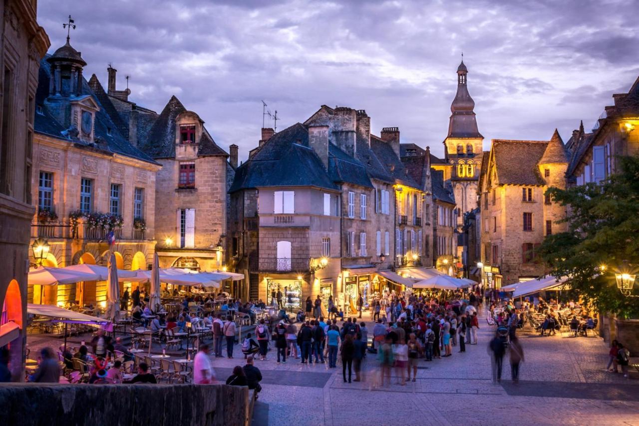 Ancienne Sechoir A Tabac Idealement Place A Limeuil Pour 4 Dans La Nature Exteriör bild